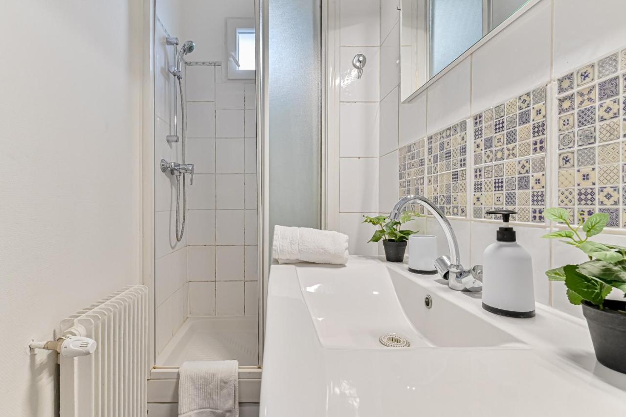 Studio Cosy Proche Paris - 2 Min Rer Gentilly Buitenkant foto